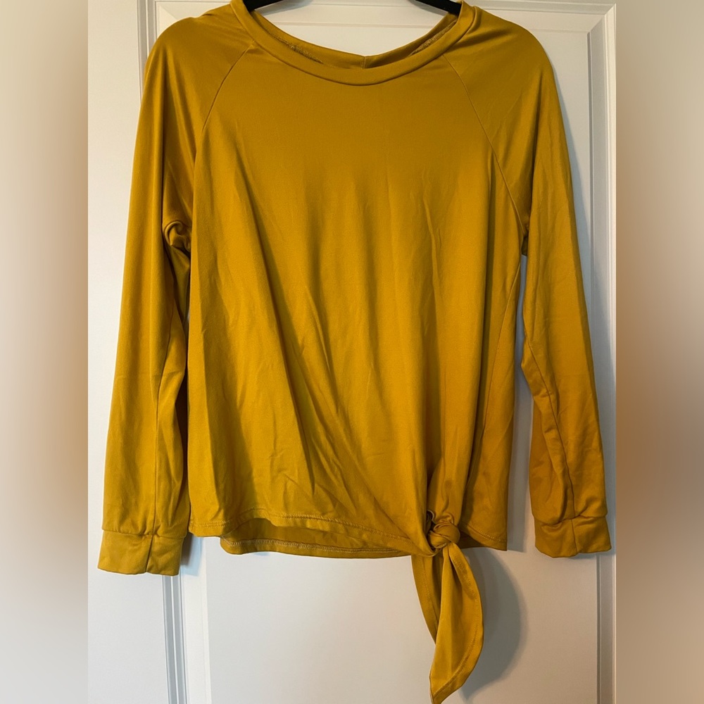 Mustard Long Sleeve Tie Front Top - Sz S
